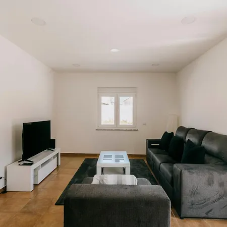 47 - Consolacao House * Atouguia Da Baleia