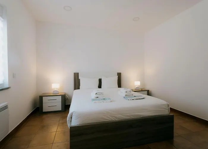 47 - Consolacao House